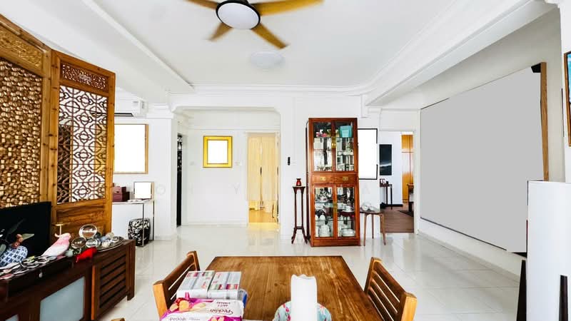Neptune Court, 3 Marine Vista, 3 Bedrooms, 1,636 sqft, Apartment For Sale, by Oh Yu Xuan, 500149987 - Living Room - PropertyGuru.com.sg