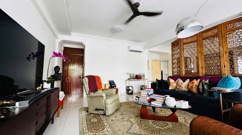 Neptune Court, 3 Marine Vista, 3 Bedrooms, 1,636 sqft, Apartment For Sale, by Oh Yu Xuan, 500149987 - Living Room - PropertyGuru.com.sg