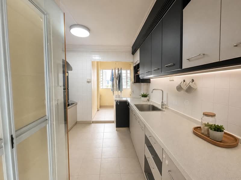 602 Senja Road, 602 Senja Road, 3 Bedrooms, 979 sqft, HDB Flat For Sale, by Khai Linn Wong, 500149991 - Kitchen - PropertyGuru.com.sg