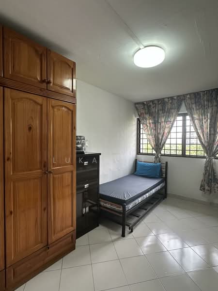 112 Bedok Reservoir Road, 112 Bedok Reservoir Road, 3 Bedrooms, 1,302 sqft, HDB Flat For Sale, by Lukas Lim, 500149992 - Bedroom 3 - PropertyGuru.com.sg