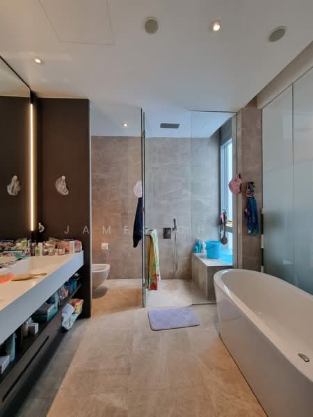 Leedon Residence, 14 Leedon Heights, 4 Bedrooms, 2,669 sqft, Condominium For Sale, by James Chui, 500149995 - Bathroom - PropertyGuru.com.sg