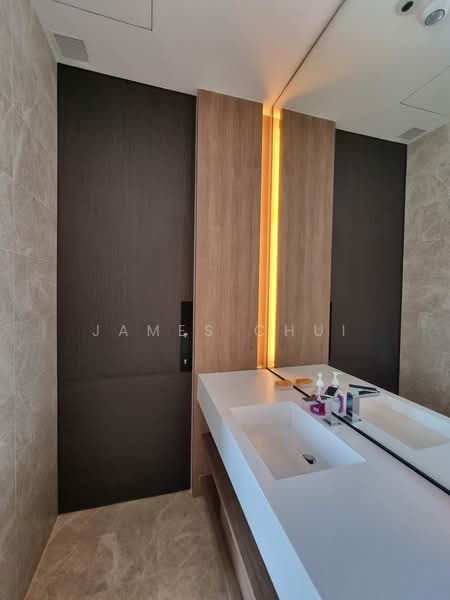 Leedon Residence, 14 Leedon Heights, 4 Bedrooms, 2,669 sqft, Condominium For Sale, by James Chui, 500149995 - Bathroom - PropertyGuru.com.sg