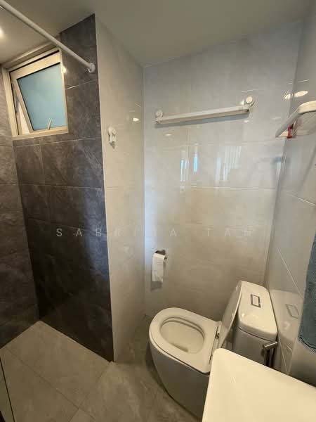 The Quartz, 61 Compassvale Bow, 3 Bedrooms, 1,141 sqft, Condominium For Sale, by Sabrina Tan, 500150007 - Bathroom - PropertyGuru.com.sg