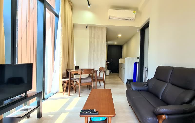 The Hyde, 11 Balmoral Road, 1 Bedroom, 495 sqft, Condominium For Sale, by Jackson B., 500150011 - Living Room - PropertyGuru.com.sg