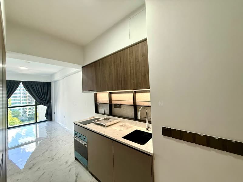 Sceneca Residence, 26 Tanah Merah Kechil Link, 1 Bedroom, 463 sqft, Condominium For Rent, by Chris Tan, 500150025 - Kitchen - PropertyGuru.com.sg