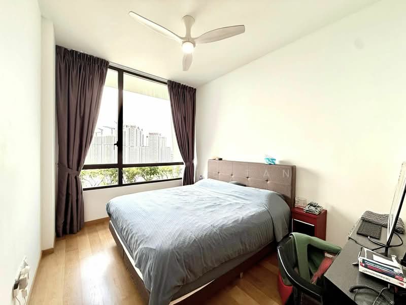The Crest, 101 Prince Charles Crescent, 2 Bedrooms, 872 sqft, Condominium For Rent, by Lynette Tan, 500150027 - Bedroom - PropertyGuru.com.sg