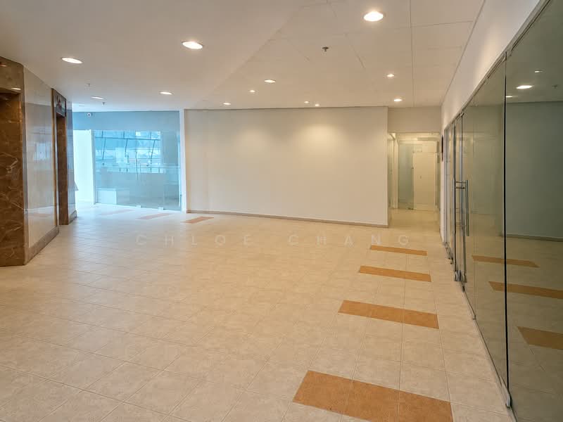 Parkway Centre, 1 Marine Parade Central, 1,042 sqft, Office For Sale, by Chloe Chang, 500150029 - Lobby - CommercialGuru.com.sg