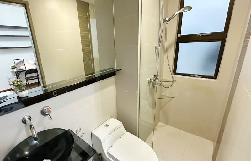 Oxley Garden, 5 Oxley Rise, Room Rental, 200 sqft, Apartment For Rent, by Charlotte Lin, 500150030 - Bathroom - PropertyGuru.com.sg