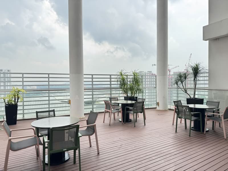 Rochester Mall, 35 Rochester Dr, 118 sqft, Office For Rent, by Walter Lau, 500150032 - Outdoor terrace a break & Chill-out area - CommercialGuru.com.sg