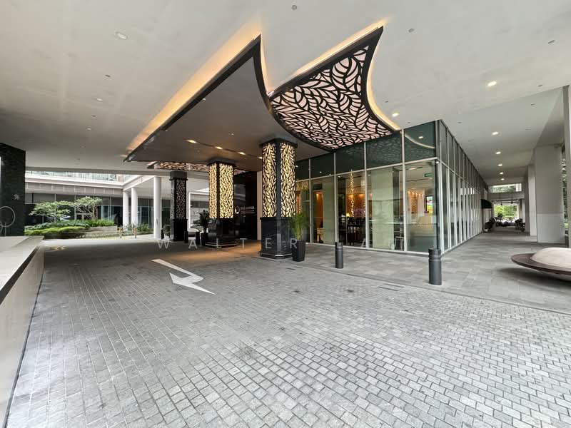 Rochester Mall, 35 Rochester Dr, 118 sqft, Office For Rent, by Walter Lau, 500150032 - Sheltered drop-off area Out off the rain - CommercialGuru.com.sg