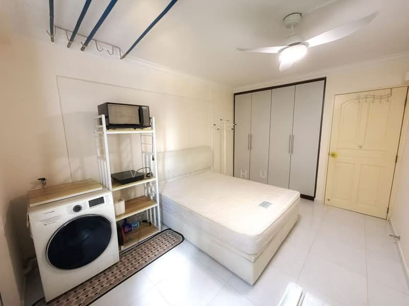 502 Hougang Avenue 8, 502 Hougang Avenue 8, Room Rental, 150 sqft, HDB Flat For Rent, by Venus Hu, 500150036 - Bedroom - PropertyGuru.com.sg
