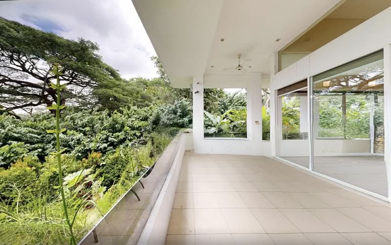 Large 22,000sf GCB with natural basement for only $1900psf, Newton / Novena, 7 Bedrooms, 8,548 sqft, Good Class Bungalow For Sale, by WILLI CHING, 500150043 - Balcony - PropertyGuru.com.sg