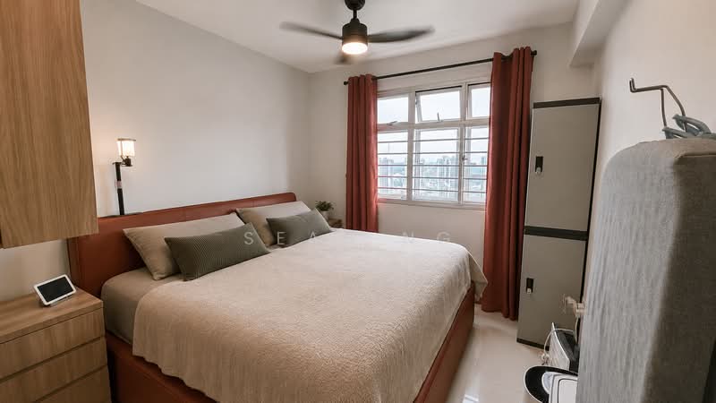 96B Henderson Road, 96B Henderson Road, 3 Bedrooms, 1,001 sqft, HDB Flat For Sale, by Sean Ng, 500150050 - Bedroom - PropertyGuru.com.sg