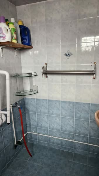 115 Rivervale Walk, 115 Rivervale Walk, Room Rental, 100 sqft, HDB Flat For Rent, by Able S.K Toh, 500150059 - Bathroom - PropertyGuru.com.sg