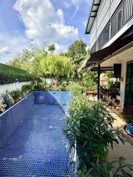 Semi D along Ang Mo Kio, , 4 Bedrooms, 4,300 sqft, Semi-Detached House For Rent, by Lim Wei Zhi, 500150060 - Exterior - PropertyGuru.com.sg