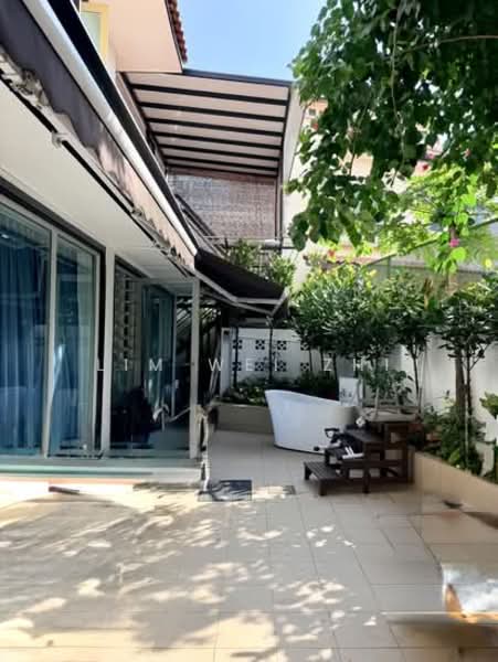 Semi D along Ang Mo Kio, , 4 Bedrooms, 4,300 sqft, Semi-Detached House For Rent, by Lim Wei Zhi, 500150060 - Exterior - PropertyGuru.com.sg