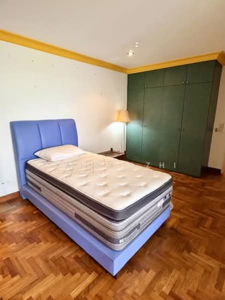 Semi D along Ang Mo Kio, , 4 Bedrooms, 4,300 sqft, Semi-Detached House For Rent, by Lim Wei Zhi, 500150060 - Bedroom - PropertyGuru.com.sg