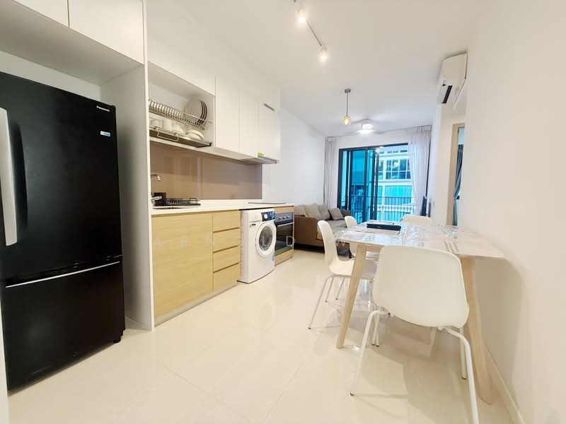 Treasure at Tampines, 57 Tampines Lane, 2 Bedrooms, 678 sqft, Condominium For Rent, by Arnold Wee, 500150064 - Kitchen - PropertyGuru.com.sg