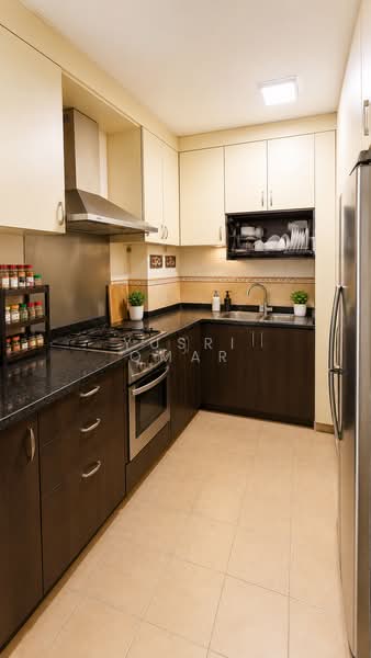 630 Senja Road, 630 Senja Road, 3 Bedrooms, 1,184 sqft, HDB Flat For Sale, by Yusri Omar, 500150068 - Kitchen - PropertyGuru.com.sg