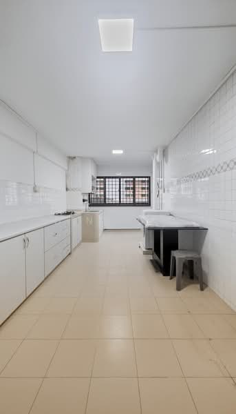 82 Bedok North Road, 82 Bedok North Road, 2 Bedrooms, 850 sqft, HDB Flat For Rent, by Ding S.Z, 500150072 - Kitchen - PropertyGuru.com.sg