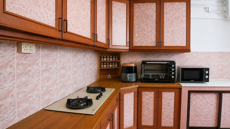 352 Bukit Batok Street 34, 352 Bukit Batok Street 34, Dairy Farm / Bukit Panjang / Choa Chu Kang, 4 Bedrooms, 1,571 sqft, HDB Flat For Sale, by Stella Chew, 500150073 - Kitchen - PropertyGuru.com.sg