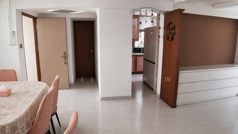 352 Bukit Batok Street 34, 352 Bukit Batok Street 34, Dairy Farm / Bukit Panjang / Choa Chu Kang, 4 Bedrooms, 1,571 sqft, HDB Flat For Sale, by Stella Chew, 500150073 - Dining Room - PropertyGuru.com.sg