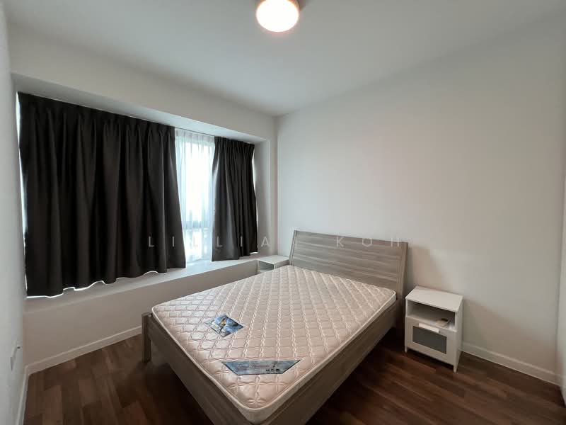 Hundred Trees, 85 West Coast Drive, 2 Bedrooms, 915 sqft, Condominium For Rent, by Lillian Koh, 500150077 - Bedroom - PropertyGuru.com.sg