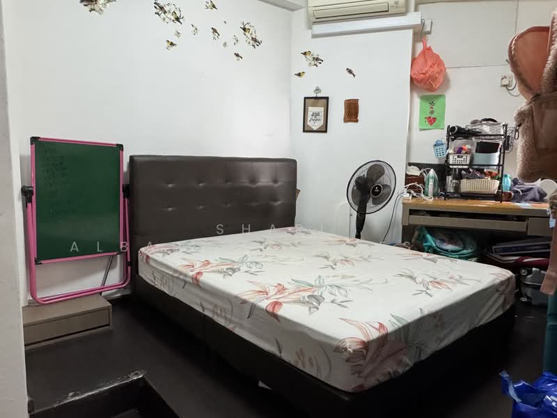 Bayshore Park, 50 Bayshore Road, 2 Bedrooms, 969 sqft, Condominium For Sale, by Shari Albahar-Carlesater, 500150082 - Bedroom - PropertyGuru.com.sg