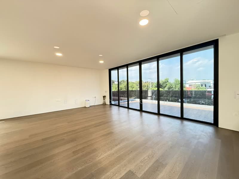 ★ Brand New ★ Bespoke Luxury Landed Homes ★ 1km - Henry Park Pri School ★, Mount Sinai Estate | 1km - Henry Park Pri School, 5 Bedrooms, 12,110 sqft, Detached House For Sale, by Benson Goh, 500150092 - Living Room - PropertyGuru.com.sg