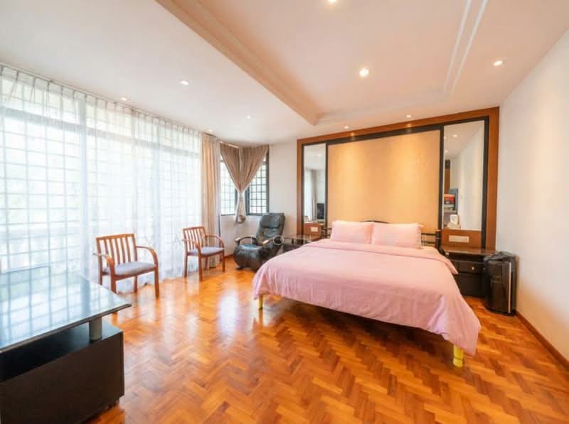 GOODMAN, MEYER⭐3 MIN WALK TO MRT⭐WIDE FRONTAGE, , 5 Bedrooms, 4,300 sqft, Semi-Detached House For Sale, by Ivan Toh 卓筬羿, 500150114 - Bedroom - PropertyGuru.com.sg