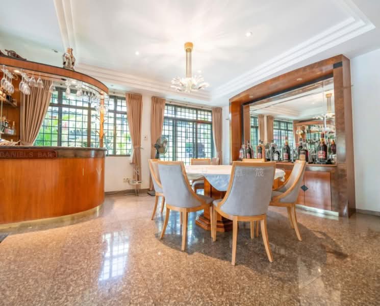 GOODMAN, MEYER⭐3 MIN WALK TO MRT⭐WIDE FRONTAGE, , 5 Bedrooms, 4,300 sqft, Semi-Detached House For Sale, by Ivan Toh 卓筬羿, 500150114 - Dining Room - PropertyGuru.com.sg