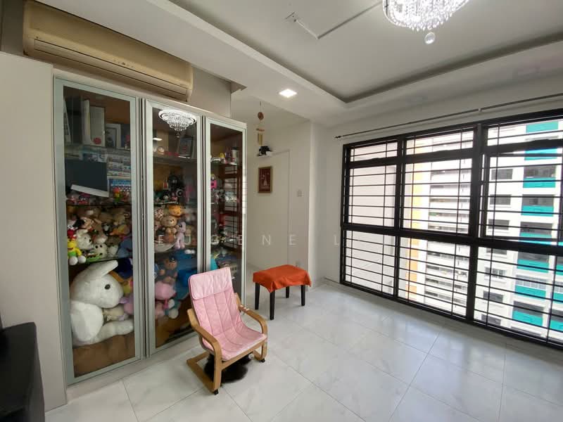 596A Ang Mo Kio Street 52, 596A Ang Mo Kio Street 52, 3 Bedrooms, 1,184 sqft, HDB Flat For Sale, by Eugene Lee, 500150119 - Living Room - PropertyGuru.com.sg