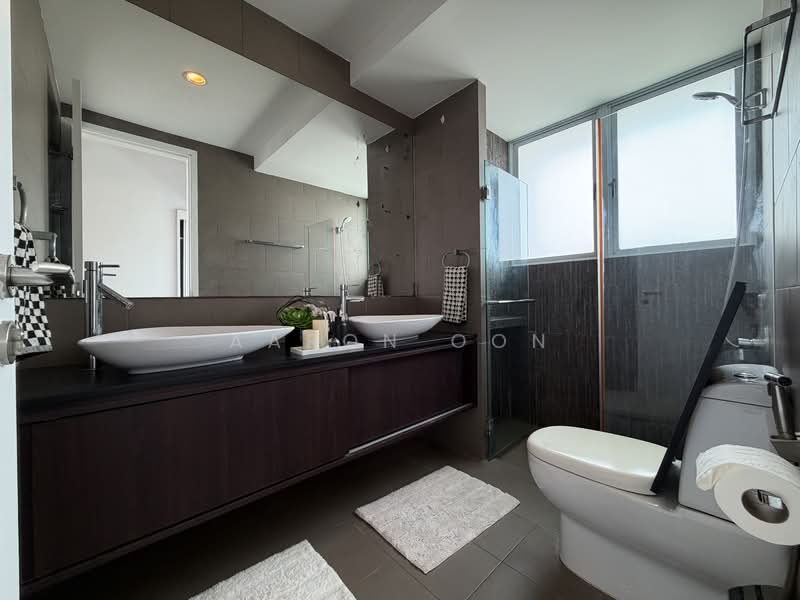 Residences @ Jansen, 29 Jansen Road, 4 Bedrooms, 1,615 sqft, Condominium For Rent, by Aaron Oon, 500150121 - Bathroom - PropertyGuru.com.sg