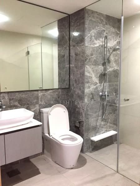 FLO Residence, 7 Punggol Field Walk, 2 Bedrooms, 764 sqft, Condominium For Rent, by TAY HELEN, 500150126 - Bathroom - PropertyGuru.com.sg