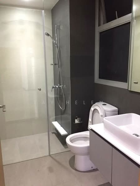 FLO Residence, 7 Punggol Field Walk, 2 Bedrooms, 764 sqft, Condominium For Rent, by TAY HELEN, 500150126 - Bathroom - PropertyGuru.com.sg