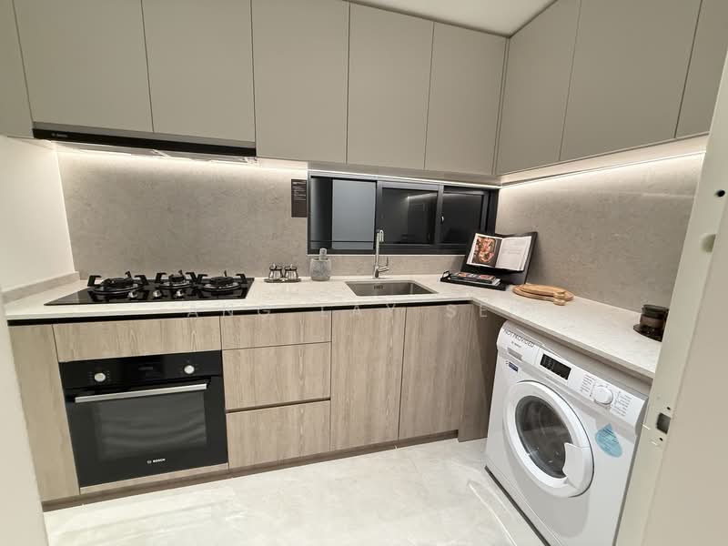 Coastal Cabana, 32 Jalan Loyang Besar, Changi Airport / Changi Village, 3 Bedrooms, 915 sqft, Executive Condominium For Sale, by Ang Lay See, 500150131 - Kitchen - PropertyGuru.com.sg