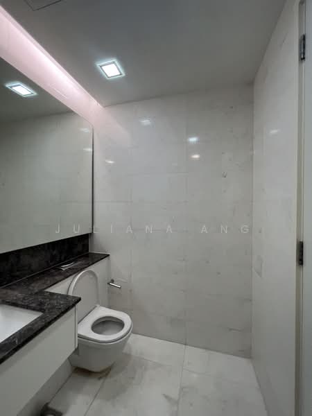 Reflections at Keppel Bay, 31 Keppel Bay View, 3 Bedrooms, 1,539 sqft, Condominium For Sale, by Juliana Ang, 500150133 - Master Bathroom - PropertyGuru.com.sg