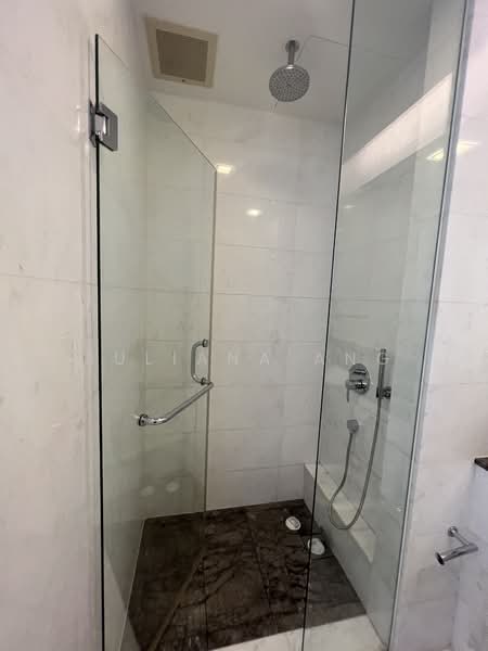 Reflections at Keppel Bay, 31 Keppel Bay View, 3 Bedrooms, 1,539 sqft, Condominium For Sale, by Juliana Ang, 500150133 - Bathroom 2 Ensuite - PropertyGuru.com.sg