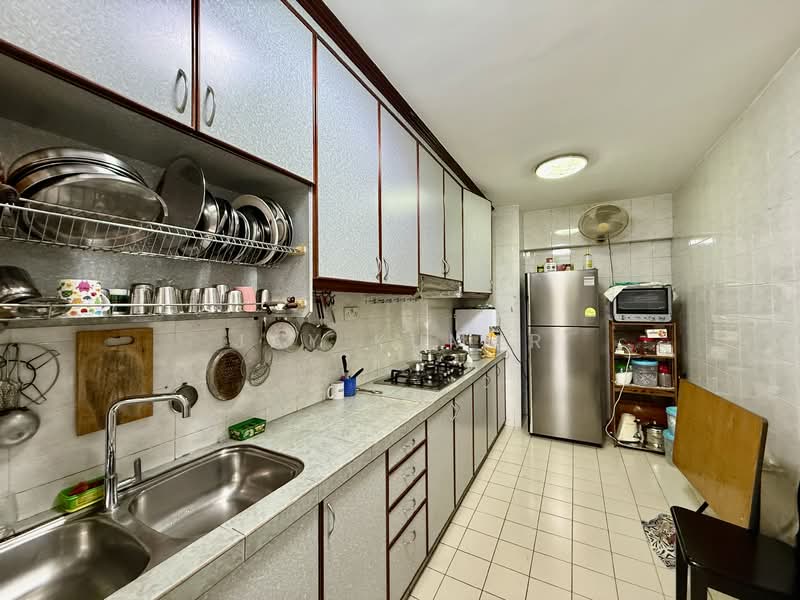 119B Rivervale Drive, 119B Rivervale Drive, 3 Bedrooms, 1,076 sqft, HDB Flat For Sale, by Jay Kumar, 500150136 - Kitchen - PropertyGuru.com.sg