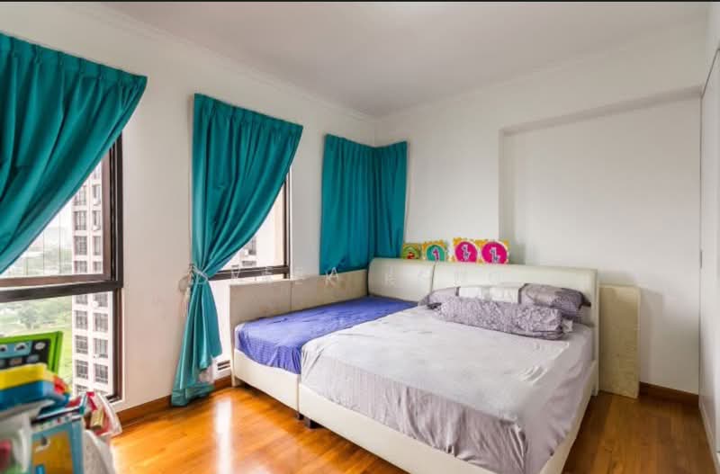 Seasons View, 7 Pemimpin Drive, 2 Bedrooms, 969 sqft, Condominium For Sale, by Vera Loh, 500150137 - Bedroom - PropertyGuru.com.sg