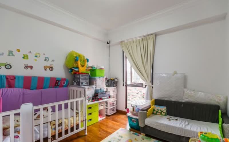 Seasons View, 7 Pemimpin Drive, 2 Bedrooms, 969 sqft, Condominium For Sale, by Vera Loh, 500150137 - Bedroom - PropertyGuru.com.sg