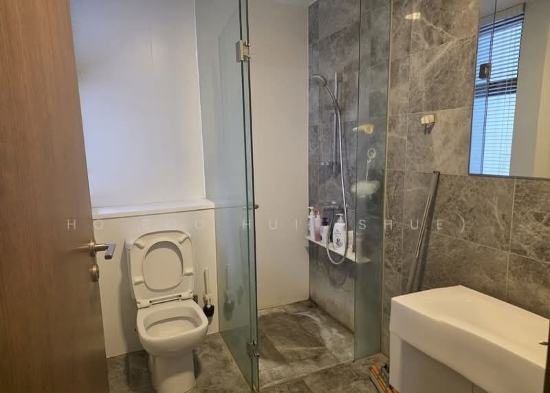 Parc Centros, 80 Punggol Central, 1 Bedroom, 463 sqft, Condominium For Sale, by Ho Soo Hui (Shue), 500150145 - Bathroom - PropertyGuru.com.sg