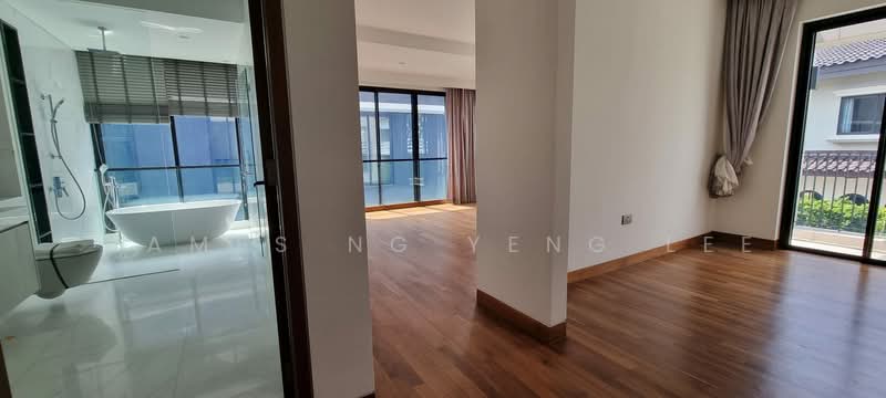 Brand New Bungalow. Top Quality Finishes, Pool/Lift and Huge Basment. Spacious & Quality Home, , 8 Bedrooms, 16,000 sqft, Bungalow House For Rent, by James Ng Yeng Lee, 500150153 - Bathroom - PropertyGuru.com.sg