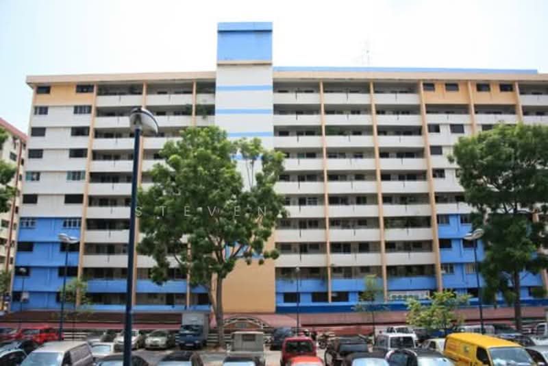 122 Ang Mo Kio Avenue 3, 122 Ang Mo Kio Avenue 3, Room Rental, 130 sqft, HDB Flat For Rent, by Steven Choo, 500150154 - Exterior - PropertyGuru.com.sg