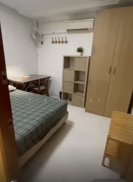 Calin Mansions, 30 Lorong 33 Geylang, Room Rental, 125 sqft, Apartment For Rent, by Elaine Tay, 500150155 - Bedroom - PropertyGuru.com.sg
