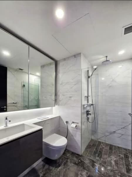 Midtown Bay, 120 Beach Road, Beach Road / Bugis / Rochor, 1 Bedroom, 474 sqft, Condominium For Sale, by Joey Qin, 500150159 - Bathroom - PropertyGuru.com.sg
