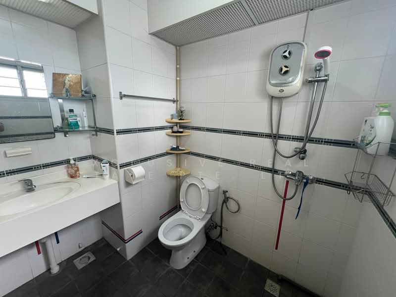 22 Ghim Moh Link, 22 Ghim Moh Link, Room Rental, 130 sqft, HDB Flat For Rent, by ARTHUR, 500150160 - Bathroom - PropertyGuru.com.sg