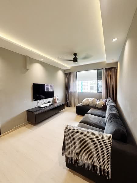 888A Tampines Street 81, 888A Tampines Street 81, 3 Bedrooms, 1,119 sqft, HDB Flat For Sale, by Asyraaf TCR, 500150173 - Living Room - PropertyGuru.com.sg