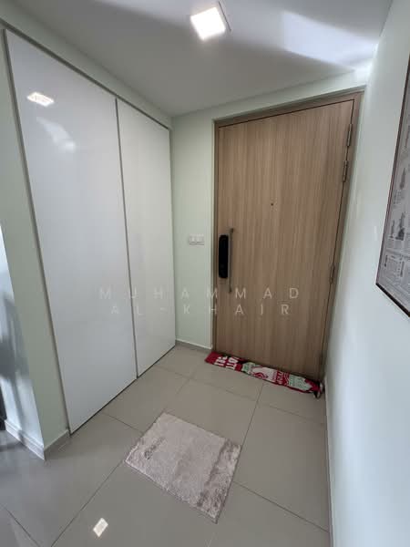 Twin Fountains, 11 Woodlands Avenue 6, 3 Bedrooms, 1,055 sqft, Condominium For Sale, by Muhammad Al-Khair, 500150186 - Entrance - PropertyGuru.com.sg