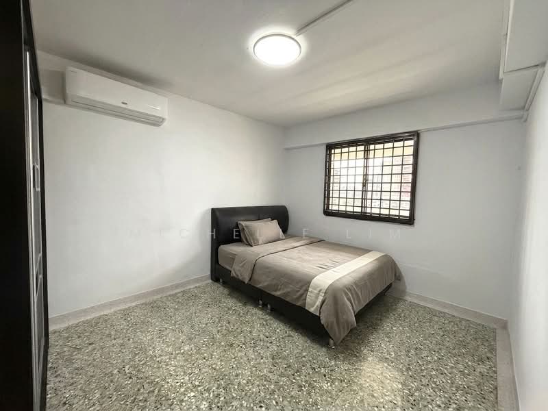 18 Bedok South Road, 18 Bedok South Road, 2 Bedrooms, 700 sqft, HDB Flat For Rent, by Michelle Lim, 500150192 - Bedroom - PropertyGuru.com.sg